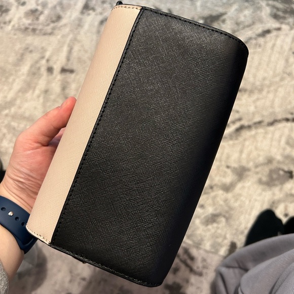 Kate Spade small flap cross body bag - Picture 3 of 10